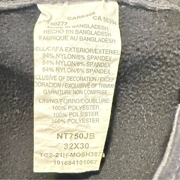 Wrangler Gray Cargo Pants with Classic Fit - Picture 8 of 9